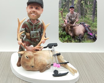 Custom Hunter and Deer Bobblehead Doll, Personalized Hunting Statue,Hunter's Souvenirs