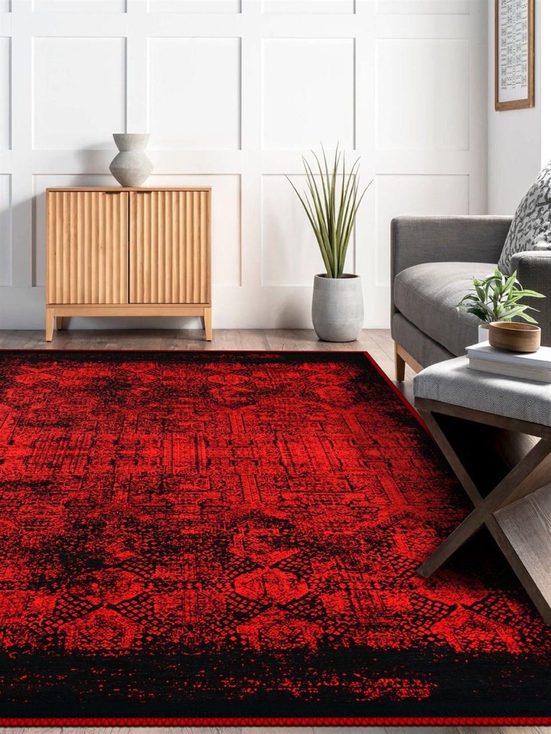 Red and Black Vintage Style Area Rug, Boho Chic Luxury, Rugs for Living