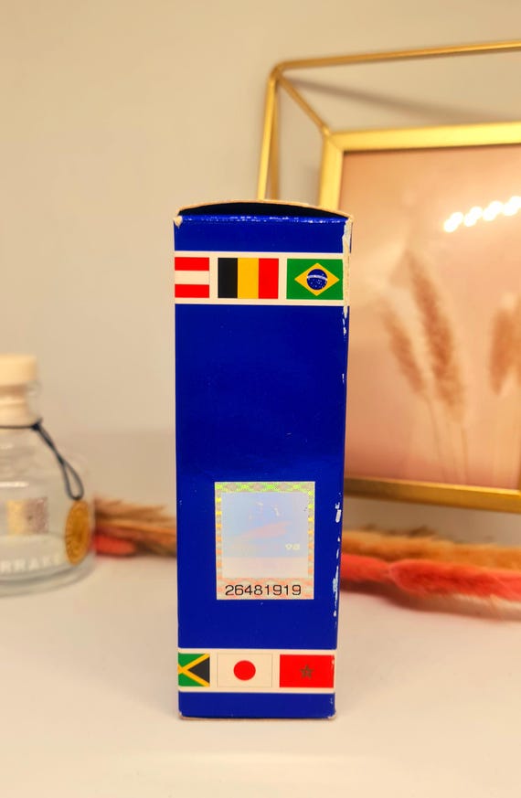 World Cup France 98 Eau De Toilette 100 Ml 3.3 Fl.oz Unisex World Cup France 98 Eau De Toilette 100 Ml 3.3 Fl.oz Unisex