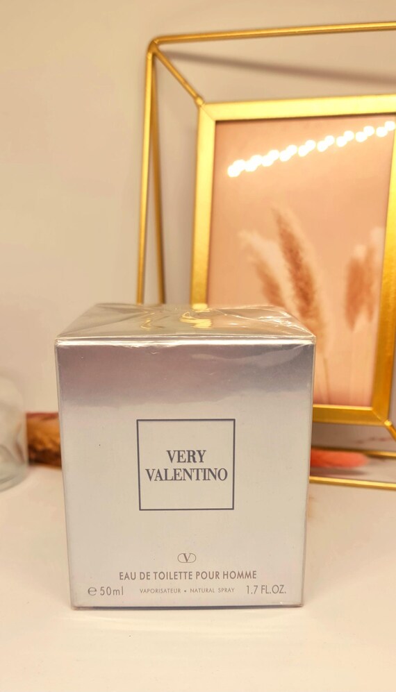 Valentino Very Pour Homme Eau De Toilette – 50 Ml Spray, Holzig-würziger Herrenduft