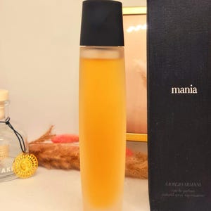 Armani Mania para mujer 50 ml 1.7 fl. oz Eau de Parfum – Fragancia floral amaderada vintage poco común