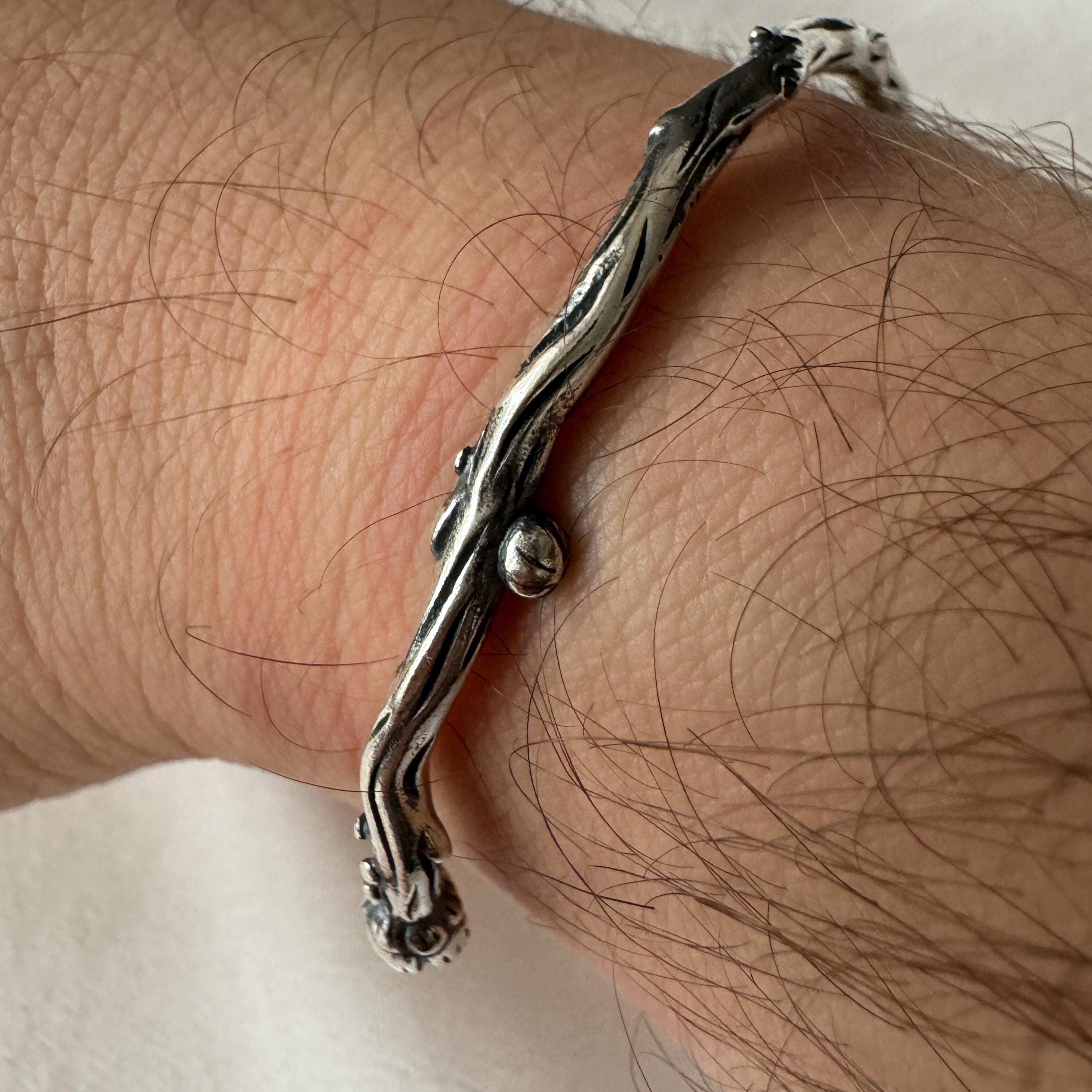 スターリングシルバーのリーフバッドカフブレスレット：ボタニカル