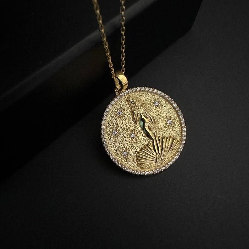 venus necklace, gold venus pendant, birth of venus necklace