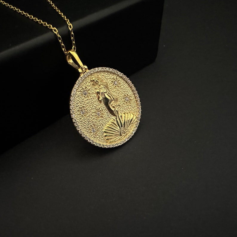 Medalhão de Vênus, Pingente da Deusa Vênus em Prata 925, O Nascimento de Vênus, Colar de Afrodite imagem 7