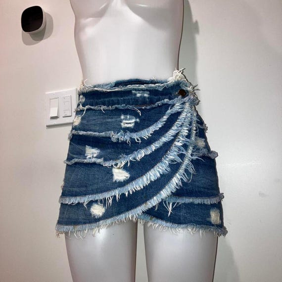 Vintage distressed patchwork denim mini skirt - image 4