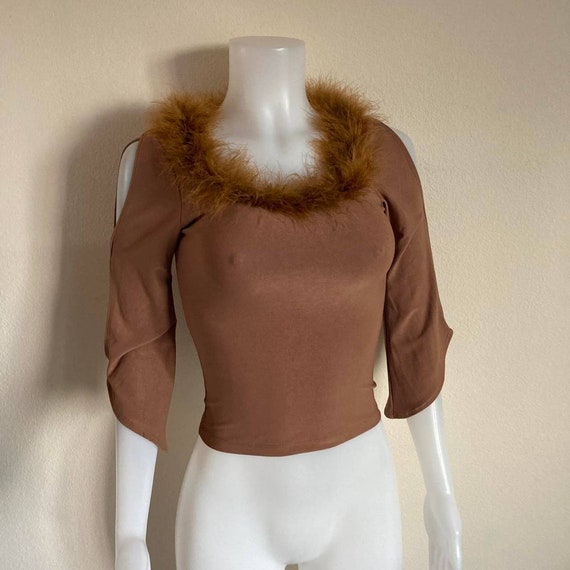 Vintage 90s y2k marabou trim crop top cold should… - image 3