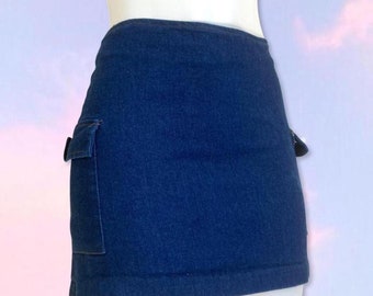 Vintage 90s y2k denim mini cargo skirt