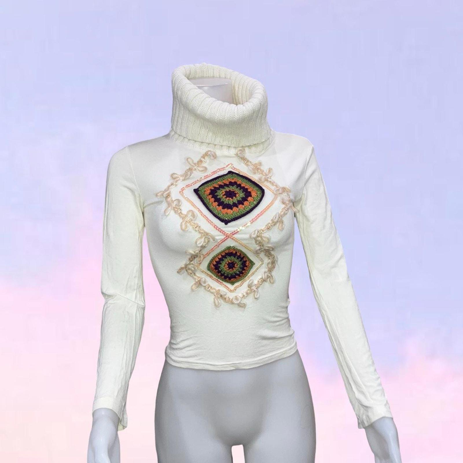 Vintage 90s y2k turtleneck cream embroidered turtleneck