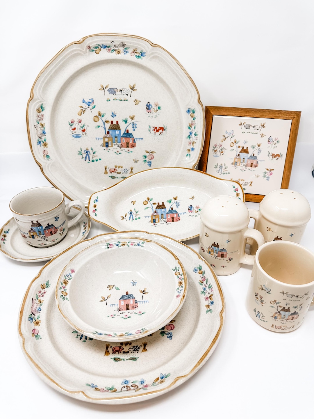 Vintage International Heartland Stoneware: Farmhouse Kitchenware