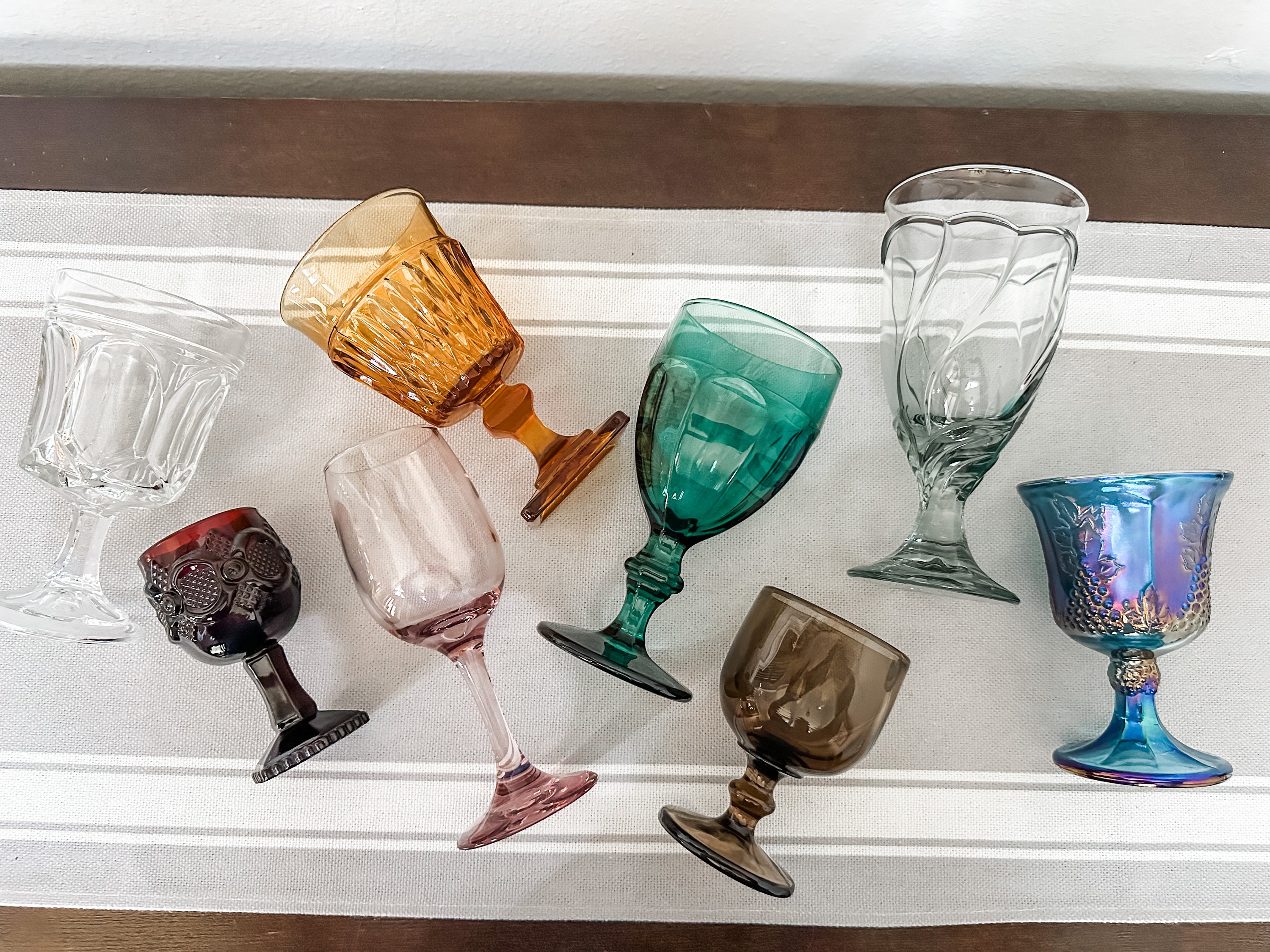 Set of 4 Rock/whiskey/bourbon/ Mixed Drink Glasses With Different Majestic  Humpback Whales 1 ON CHOICE OF 5 Different Size Shape Glasses 