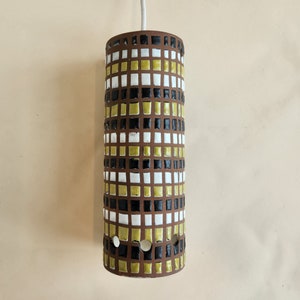Roger Capron - Plafoniera da bar vintage decorativa in ceramica con ciottoli