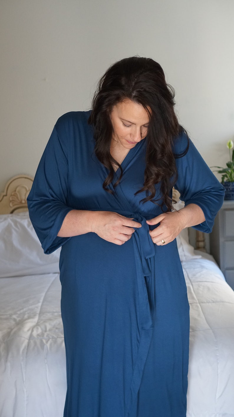Maternity Robe for Pregnancy & Postpartum, Functional for Childbirth