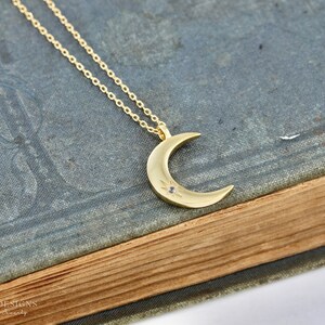 Minimalist Crescent Moon Necklace | Sterling Silver Gold Plated | Celestial Moon Pendant | Women Jewelry | Minimalist Necklace for Her