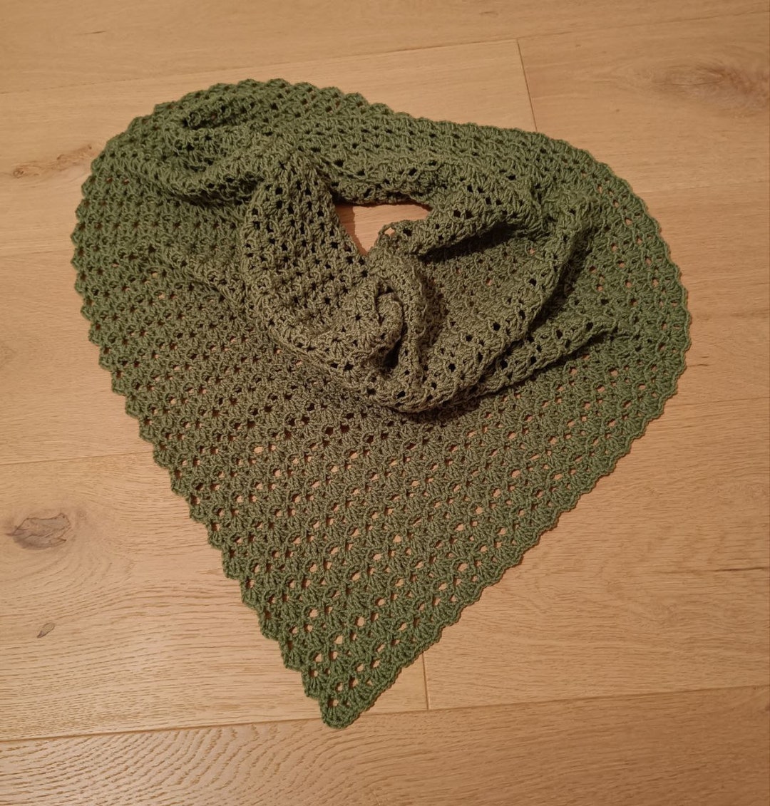 Triangular Neck Warmer / Triangular Scarf green Dragon Etsy
