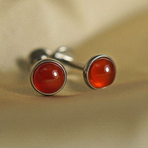 16G 18G Titanium Red Agate Gemstone Labret, Natural Gemstones Cartilage Earring, Red Gem Flatback Helix Earring, Flat Back Earrings
