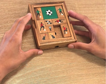 Soccer Field - Wooden Puzzle Brain Teaser