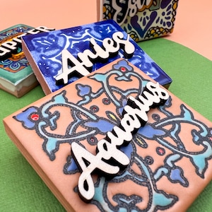 Azulejos mexicanos tradicionales rústicos con nombres personalizados/invitado a la boda