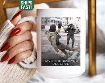 Fuck Ice Gift for Human Rights Activist Chinga La Migra Funny Abolish Ice Merch Anti-Trump Cup Ice Slipping Pro Immigration Social Justice