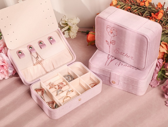 Custom Velvet Travel Jewelry Case, Personalised Jewellery Box, Custom Travel Jewelry Case, Bridesmaid Jewelry Box, Mothers Day Gift for Her