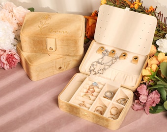 Mothers Day Gift for Her, Personalised Velvet Travel Jewelry Case, Custom Jewellery Box, Custom Travel Jewelry Case, Bridesmaid Jewelry Box