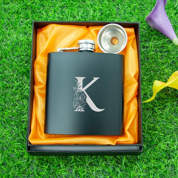 Personalized Bridesmaid Flask, Flask for Women, Custom Bridal Flask, Bridal Party Gift, Gift for Her, Engraved Flask for Her, Custom Flask