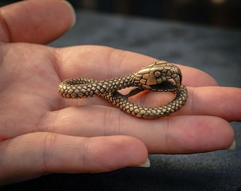 Brass Snake Figurine Small Serpent Statue Miniature Reptile Sculpture Dark Academia Desk Decor Gothic Curiosity Cabinet Gift