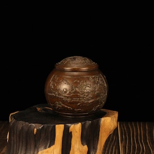 Chinese antique antique copper tea cans, small airtight storage jars, household metal cans, copper-colored landscape jars