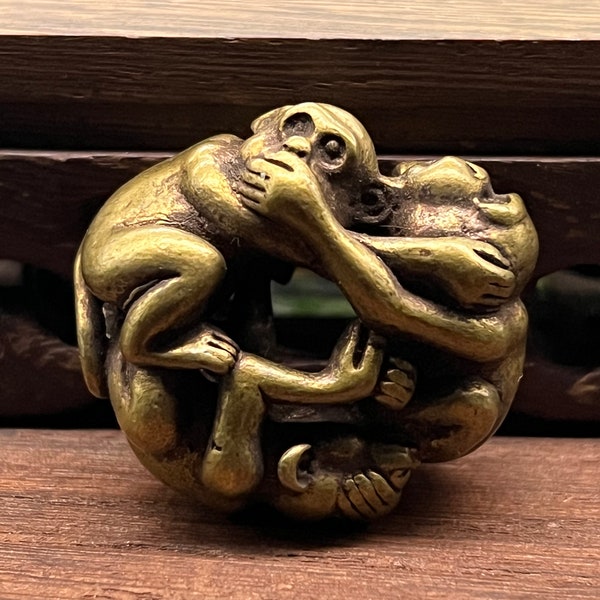 Solid copper monkey handle, antique copper carving three no monkeys pendant, brass micro -carved monkey copper collection