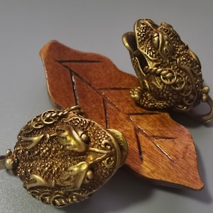 Two Brass Lucky Toads, Feng Shui Lucky Traditional Frogs, Home Office Feng Shui Decorations