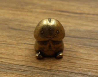 Brass metal cartoon mushroom head, cute car keychain pendant, small doll bag doll
