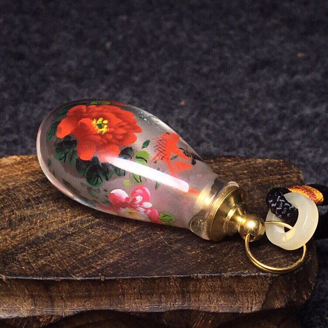 Vintage Collectible Hand Made Chinese Yixing Zisha Snuff Bottle,hand-painted  Double-sided Purple Clay Flower Bird Snuff Tobacco Scent Bottle 