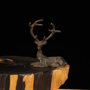 Retro sika deer ornaments, creative sika deer statues, living room TV cabinet wine cabinet porch decoration sculpture crafts