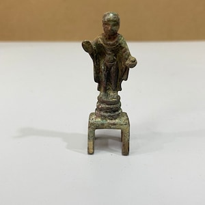 Antique bronze Buddha statues, old bronzes, Northern Wei gilded Buddha statues, bench Buddha worship ornaments