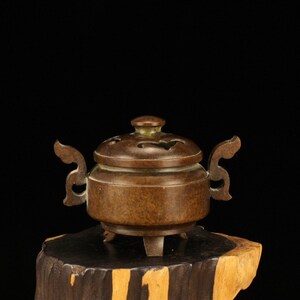 Antique stoneware incense burner, creative handmade incense burner, tabletop aromatherapy stove in tea ceremony space