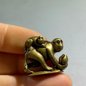 Antiques from generation to generation Fenghou small ornaments, desk ornaments to attract wealth, Fenghou creative small gifts