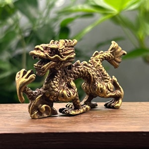 Brass Zodiac Dragon Statue, Creative Home Decoration with Auspicious Dragon Playing Beads, Tea Pet Ornament for Living Room and Office