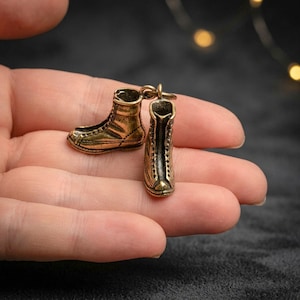 Brass Miniature Lace Up Boots Figurine Pair, Small Vintage Work Boots Pendant Statues