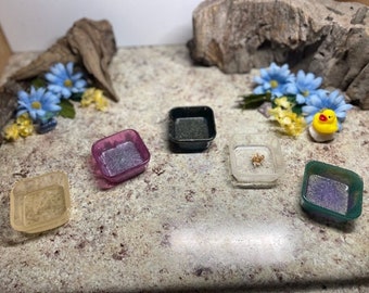 Small Resin Dish