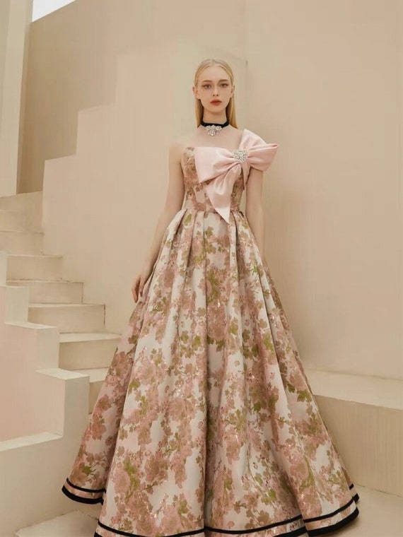 Gorgeous hotsell evening gowns