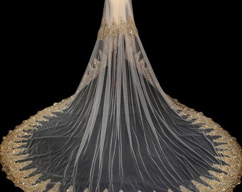 Gorgeous Long Cathedral Wedding Veils With Comb/  Two Layers 3M/4M/5Meter Golden Lace Long Wedding Veil/ Bridal Veil with Comb