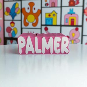 Ein Geschenk voller Liebe: Personalisierte Namen Sparschwein für Kinder