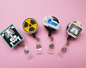 Bobina per badge a raggi X, regalo per radiologo, titolare della carta tecnologica a raggi X, clip per badge per radiazioni, titolare della carta d'identità medica, clip ID MRI