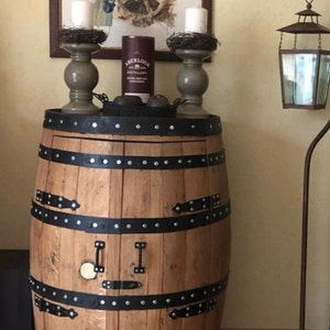 Whiskey Oak Barrel Bar Oak Barrel Drinks Cabinet Handmade from Whisky Oak Barrels Upcycled zdjęcie 5