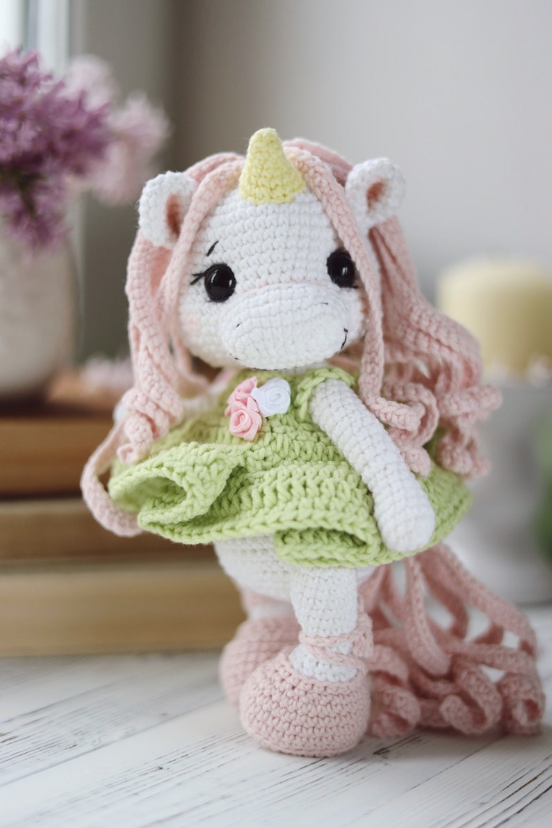 Unicorn crochet pattern. Amigurumi cute unicorn tutorial. Easy crochet pattern image 6