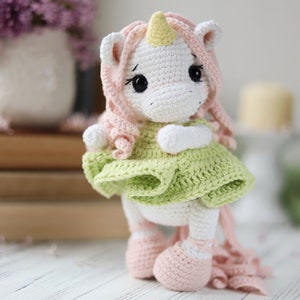 Unicorn crochet pattern. Amigurumi cute unicorn tutorial. Easy crochet pattern image 9