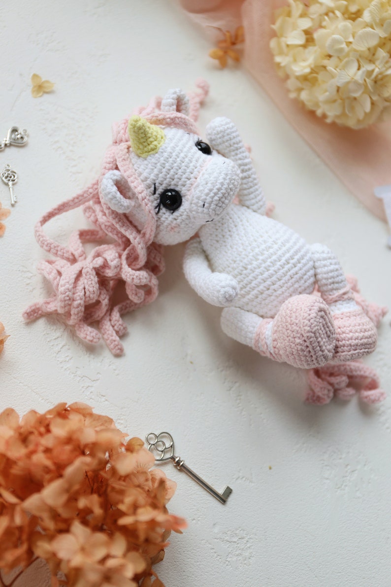 Unicorn crochet pattern. Amigurumi cute unicorn tutorial. Easy crochet pattern image 2