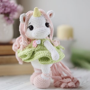 Unicorn crochet pattern. Amigurumi cute unicorn tutorial. Easy crochet pattern image 8