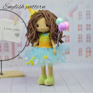 Pattern Crochet : Dolly Lisa  | Toy Pattern  doll | Doll amigurumi  |  English pattern  | crochet doll