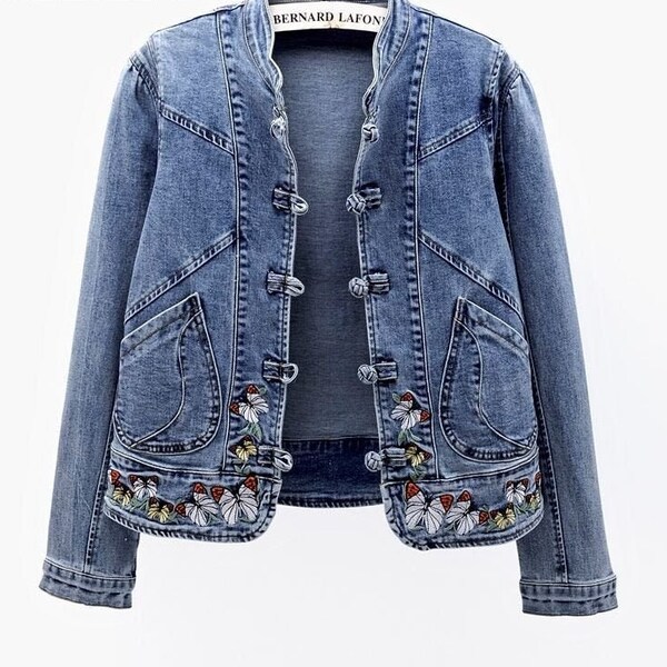 Airy Denim Embroidered Jacket(LADIES)