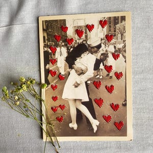 Handgestickte Vintage-Postkarte – einzigartiges Design und Handwerkskunst